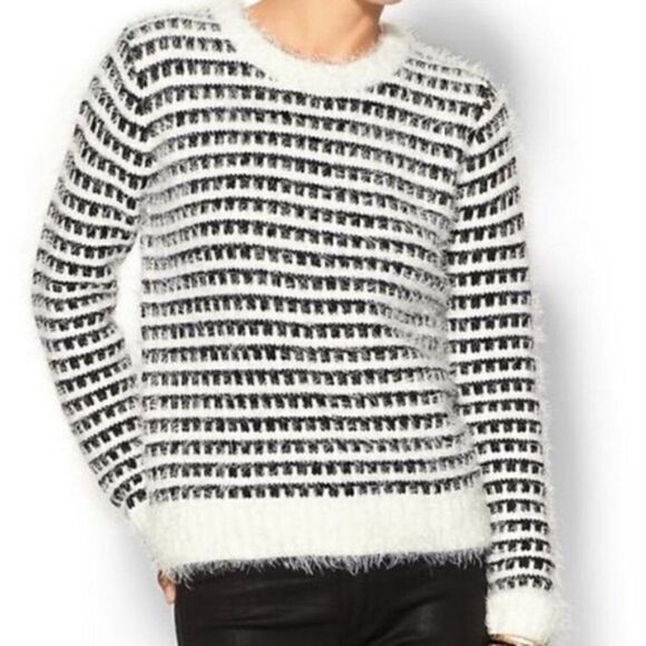 J.O.A | Striped Fuzzy Sweater L375 - Picture 1 of 7